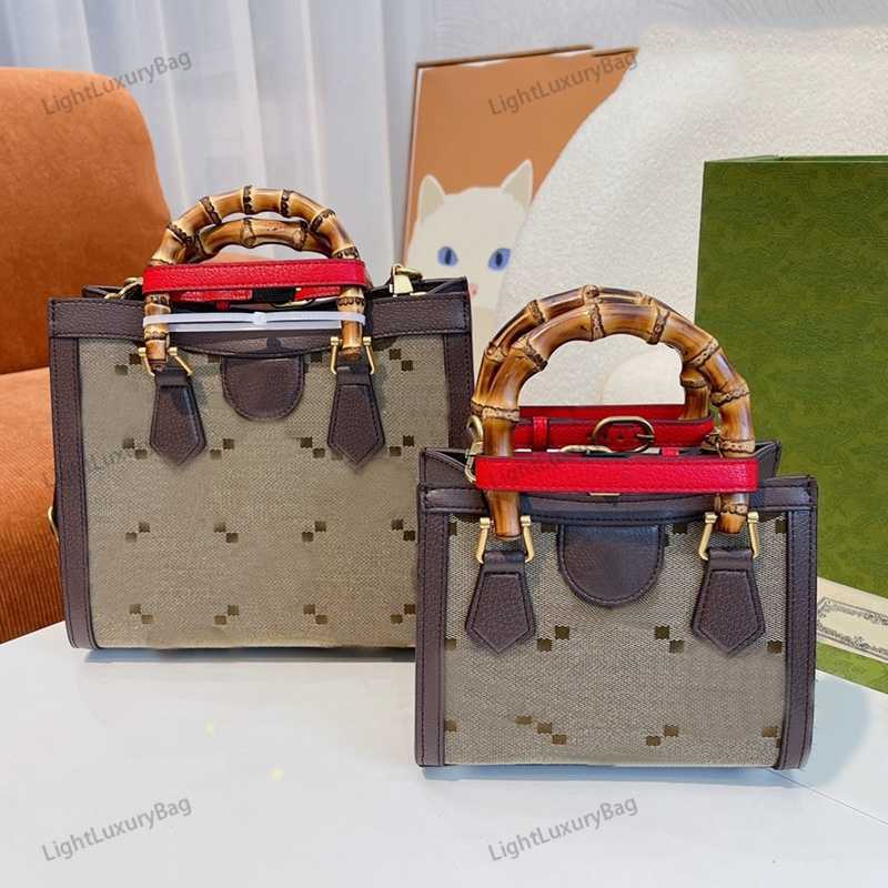 

Shoulder Bag Designer Leather Modern Bamboo Portable Wallet Quality Crossbody For Women Classic Famous Brand Shopping Purses 220303, Coffee