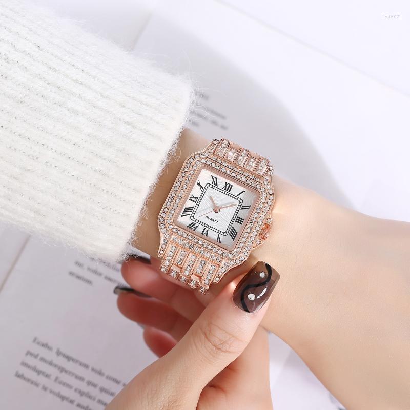 

Wristwatches 2022 Fashion Square Roman Diamond Ladies Watch Bracelet Quartz, Gold