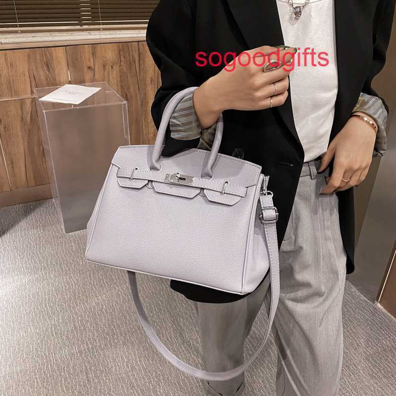 

Designer Bags Herme Luxury Genuine Leather Women's Single Shoulder Handbags Popular large capacity bag women 2022 new fashion versatile Hand, Black trumpet