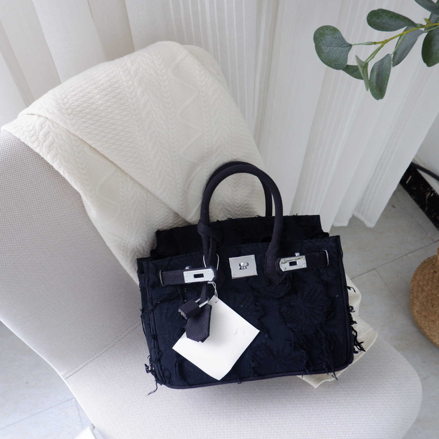 

Designer Bag Herme Emotional all series Japanese military style handsome personality tassel linen hand, 25