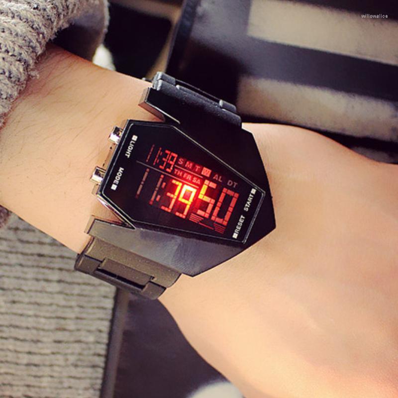 

Wristwatches LED Harajuku Fashion Trend Student Luxury Clocks Men Women Couple Multi-Function Sports Electronic Alarm Digital Watches, White