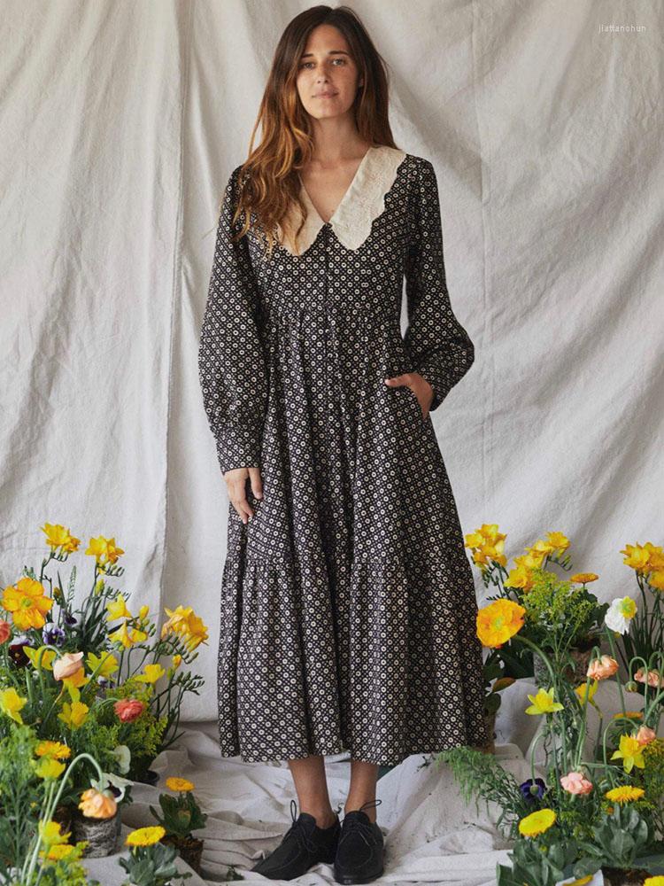 

Casual Dresses Women Lapel Embroidered High Waist Long Sleeve Dress