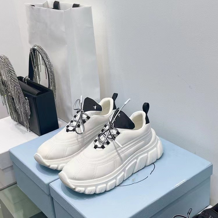 

2022 With BOX P-Letters Boots Women Shoes Sneakers Unisex White Warm Boot Leather Black Shoe