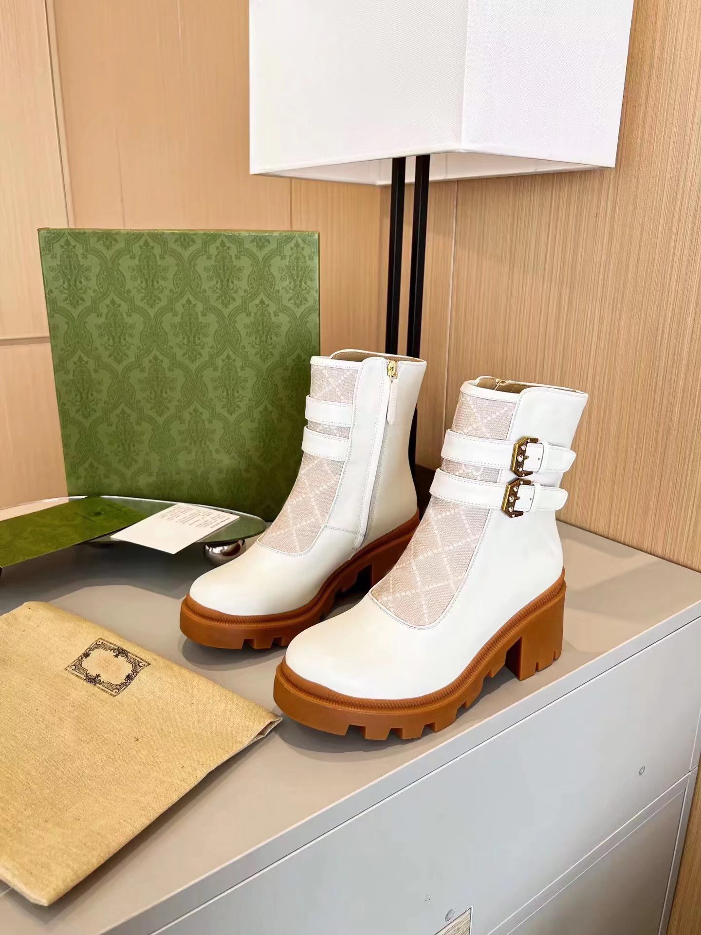 

designer boots women booties classic snow boot Luxurys fashions size 5.5-7.5