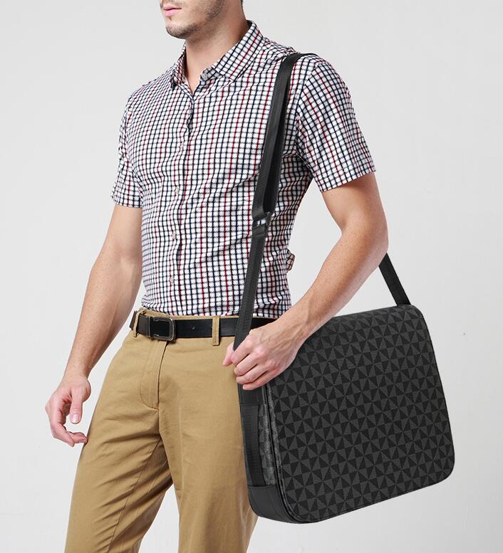 

Men's Handbags Sacoche Shoulder Bags brand trio district voyager aerogram stumur studio Messenger Bag PU leather Luxurys Designers wallet Cross body bag, Color