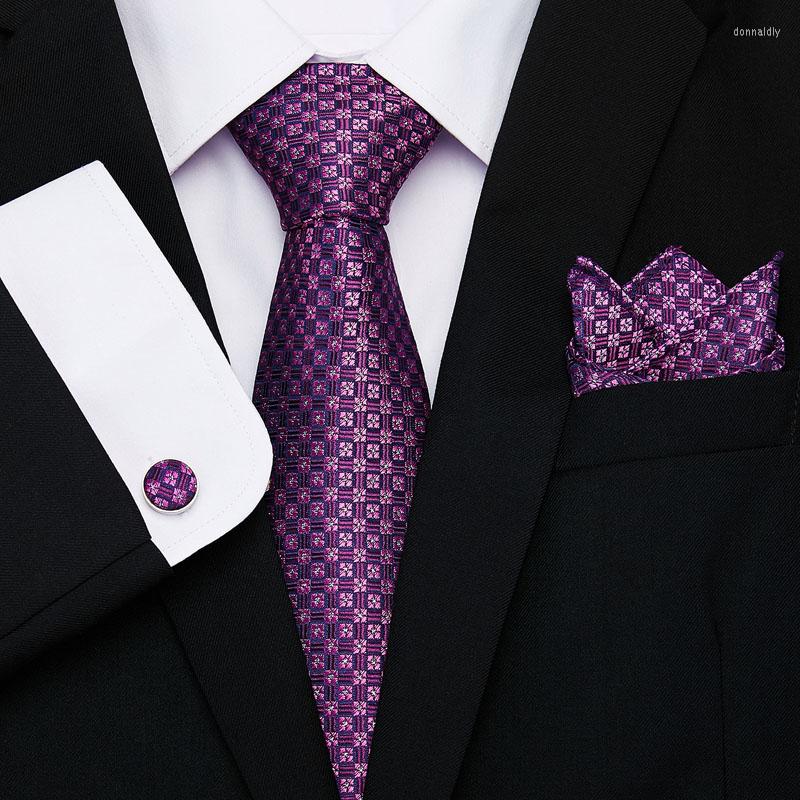 

Bow Ties Polka Dot Silk Men Tie Set Floral Red Gold And Handkerchiefs Cufflinks Men's Wedding Party Suit Fashion Neck