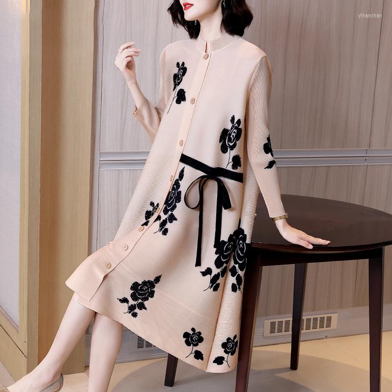 

Women's Trench Coats Spring 2022 High-end Temperament Age-reducing Dress Women's Fashion Large Size Cardigan Windbreaker Coat, Purple