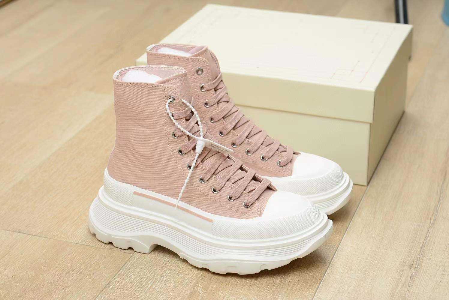 

Womens Boots Dress Shoes Fashion Designer Womens Slippers Strong Comfort Deodorant Abrasion Resistant Rubber Sole 35-40, #1