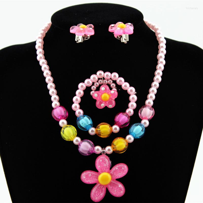 

Necklace Earrings Set 4pcs Lovely Girl Kids Sun Flower Bracelet Rings Earclip Imitation Pearls Children Sets FS99, Picture shown