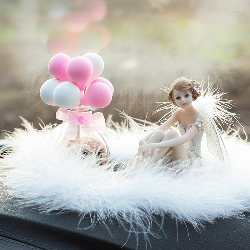 

Interior Decorations Creative Car Ornaments Cute Men And Women Personality Jewelry Decoration High-end