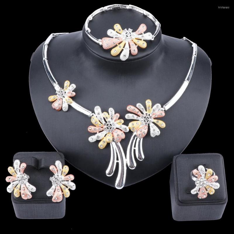 

Necklace Earrings Set Trendy And Jewelry Mix Color Flower Design Gifts Fit With African Wedding Prom Bridesmaids Party Jewellery, Picture shown