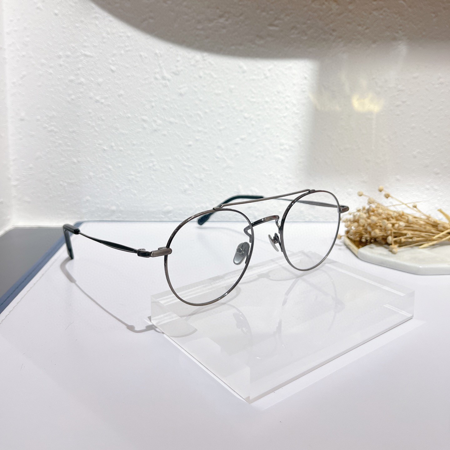 

Optical Eyeglasses For Men Women Retro 9101 Style Anti-Blue Square Titanium Half Frame Glasses Light Lens With Box