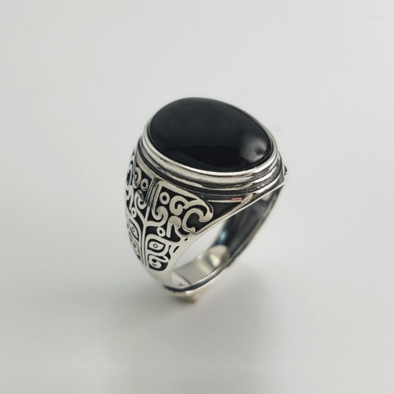 

Cluster Rings Real 925 Silver Black Garnet S925 Ring For Men Female Engraved Flower Classic Open Size Sterling Thai Jewelry