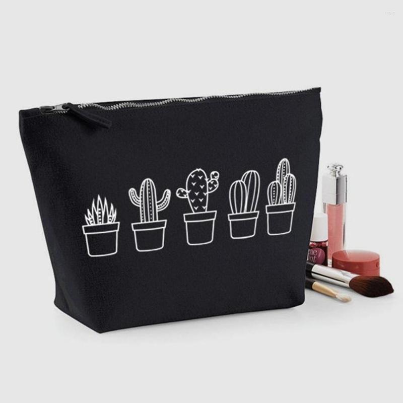 

Cosmetic Bags Bridesmaid Makeup Bag Personalized Cactus Make Up Bridesmaids Gifts Bridal Party Bachelorette Decoration, Custom white bag