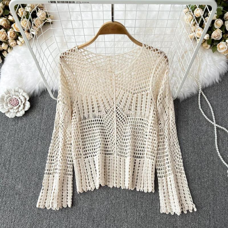 

Women's T Shirts Holiday Round Neck Hollow Knitted Blouse Women's 2022 Autumn Loose Thin Air-conditioning Shirt Design Sense Lace Top, White