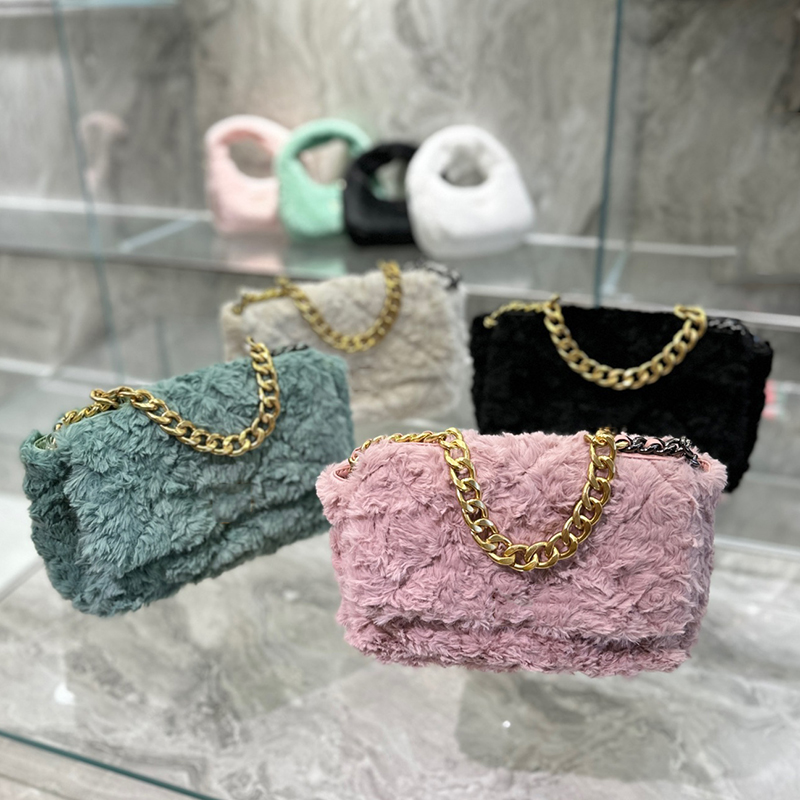 

Designer Women 19 Rabbit Fur Quilted Flap Bag France Brand 19C Diamond Lattice Hairy Shoulder Handbags Lady Chain Strap Crossbody Handbag Luxury Messenger Bags, Black