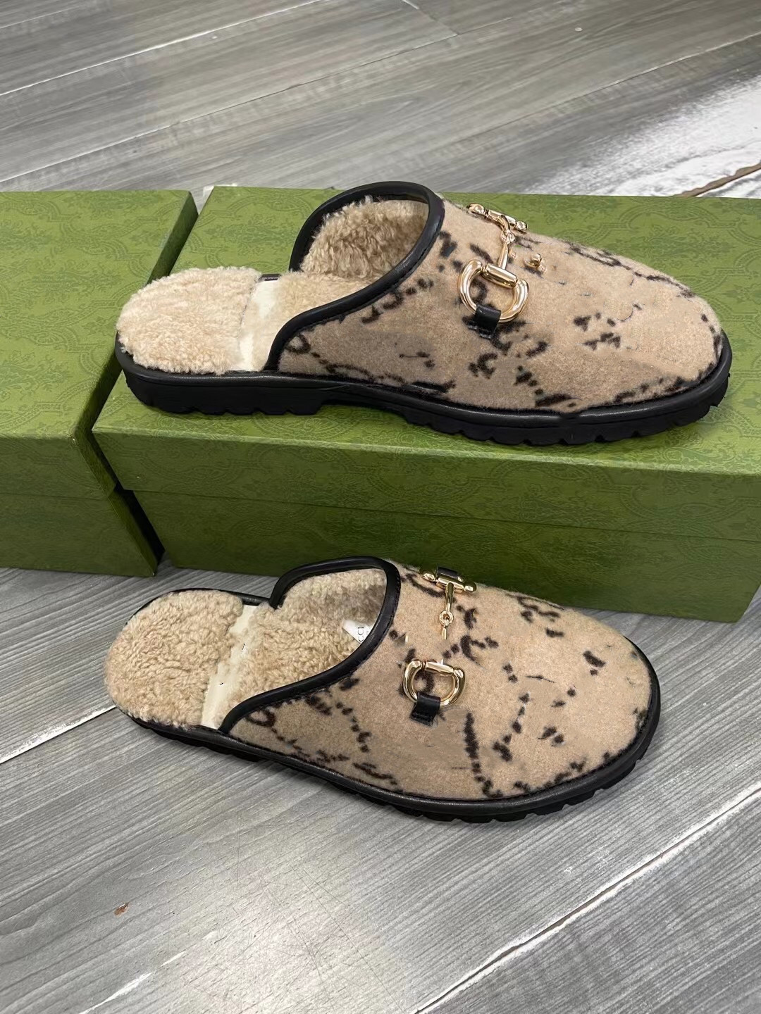 

Pool Pillow Comfort Designer Slippers waterfront miami Sandals Calfskin Slides bom dia Flat Mules sliders Summer Beach Slipper with box 0929, 07