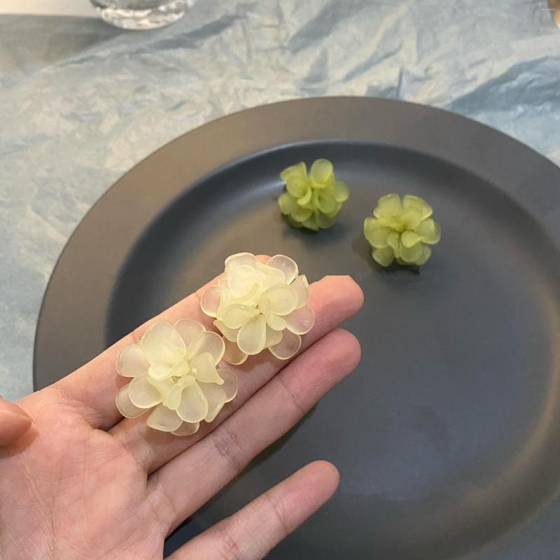 

Stud Earrings Green/White Creative Flowers For Women Fresh And Elegant Ear Studs Sweet Luxury Bridal