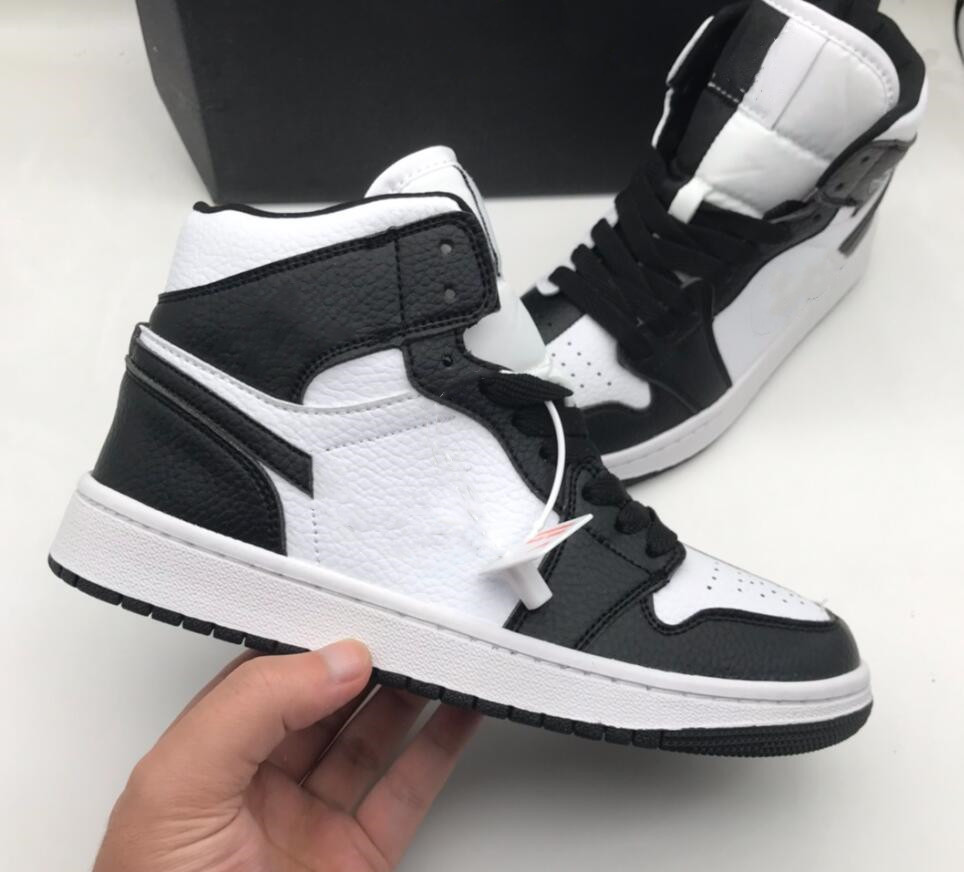 

2022 Luxury Designer Casual Trainer Shoes For Men Women High Top Leather Sneakers Outdoor Fashion Design Skateboard Shoes 36-44