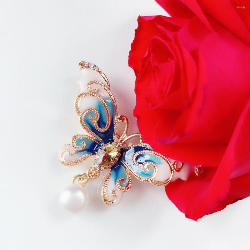 

Brooches Butterfly Rhinestone Women Vintage Pearl Creative Enamel Pin Jewelry Animal Zircon Collar Pins Diy Wholesale
