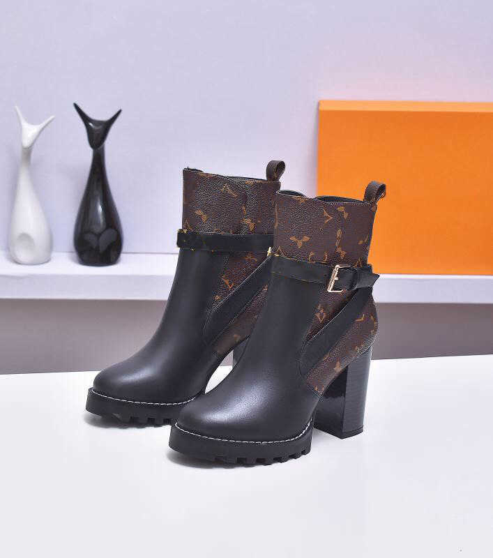 

5A Boots 2021 Women Designer Boots Desert Boot Flamingos Love Arrow 100% Real Leather Medal Coarse Non-Slip Winter Shoes Size EU35-41, 4#
