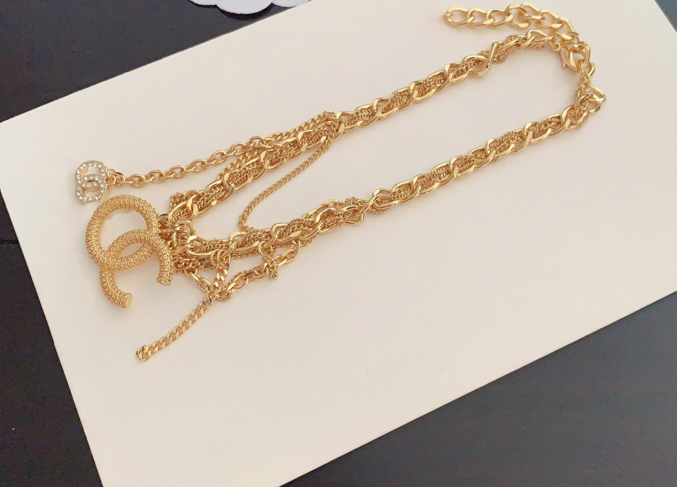 

Designer letter jewelry Gold full diamond letter Necklace C-Necklace have stamp in back fashion luxury Formal social gathering gift 100417