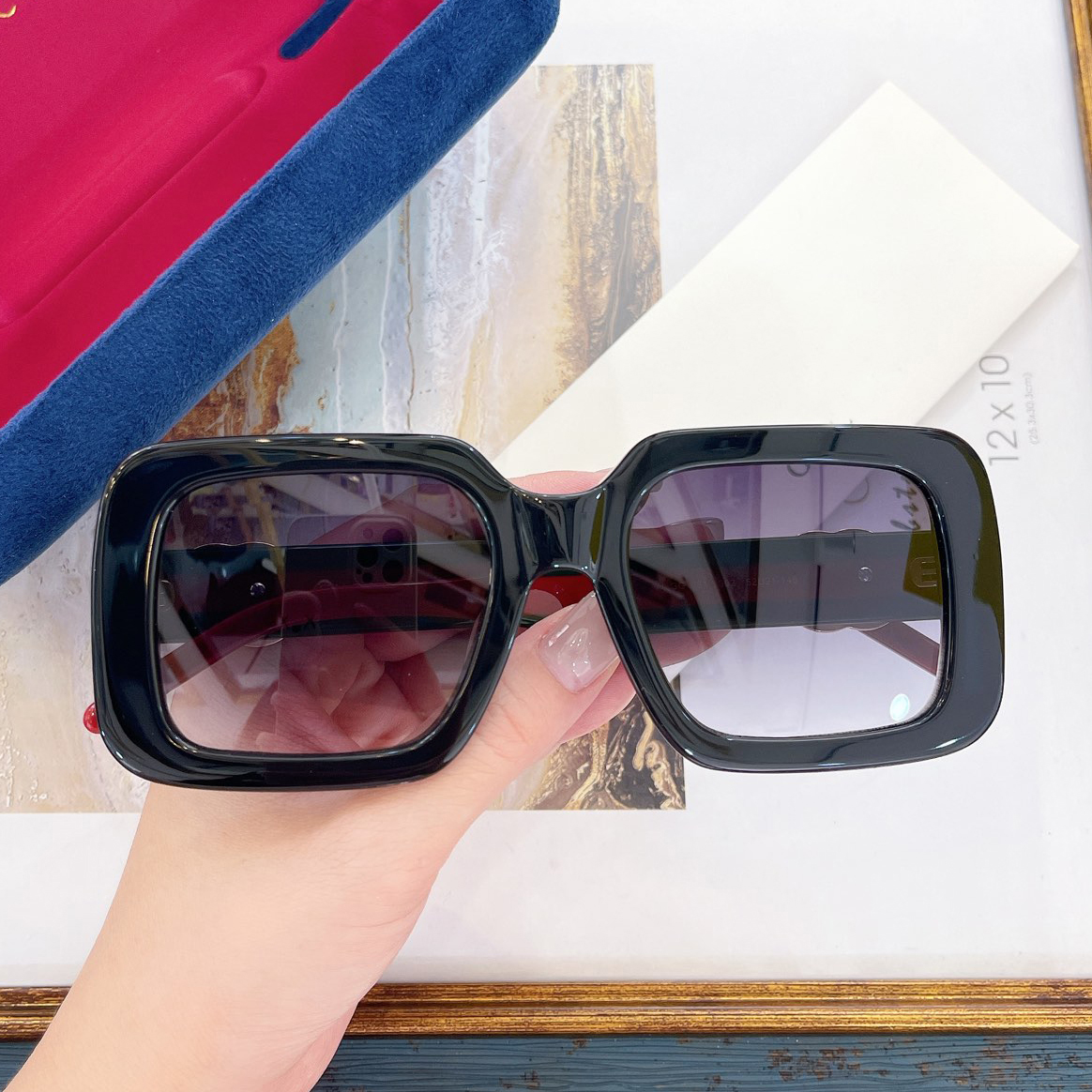 

Square Sunglasses Black Red/Grey Smoke Women Summer Sunnies UV400 Lens