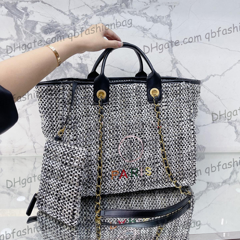 

Womens Tweed Jumbo Shopping Beach Bag Deauville Chain Gold Metal Hardware Crossbody Shoulder Handbag Large Capacity Suitcase Designer Outdoor Sacoche Pocket 36CM, Box