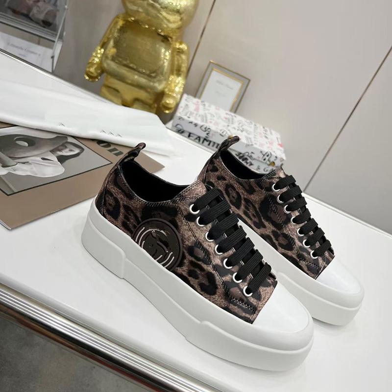 

Womens Boots Casual Shoes Leather Sneakers Shoe Italy Mens Snake Chaussures Bee Embroidery Stripes Walking Sports 35-45 JoK