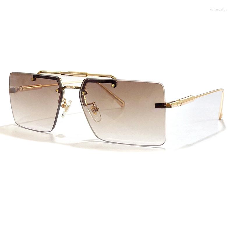 

Sunglasses Classic Vintage Women Design Square Sun Glasses Female Driving Eyewear