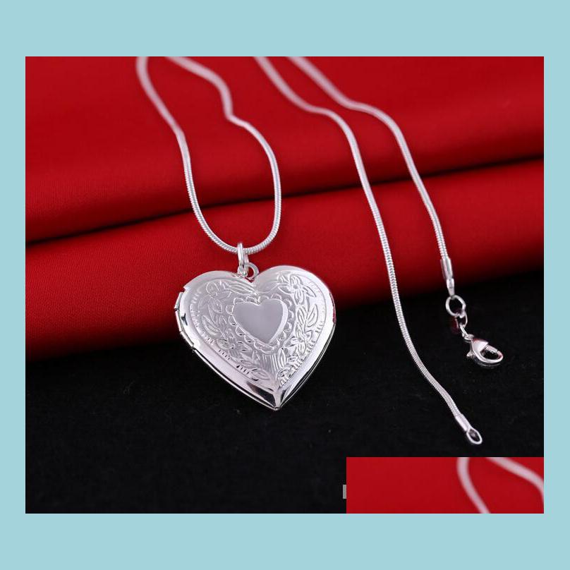 

Pendant Necklaces Heart Locket Po Pendant Necklace Delicate Snake Chain Sier Colors Picture Frame Charm Necklaces Lover Gift Bdehome Dhbxn