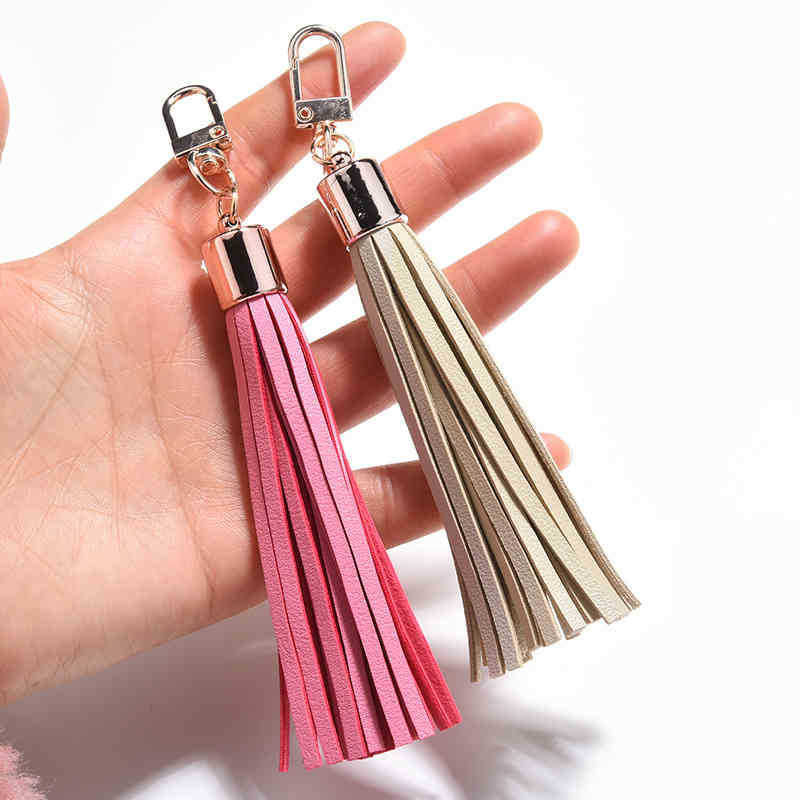

Keychains New super fiber tassel key pendant creative car couple bag small gift