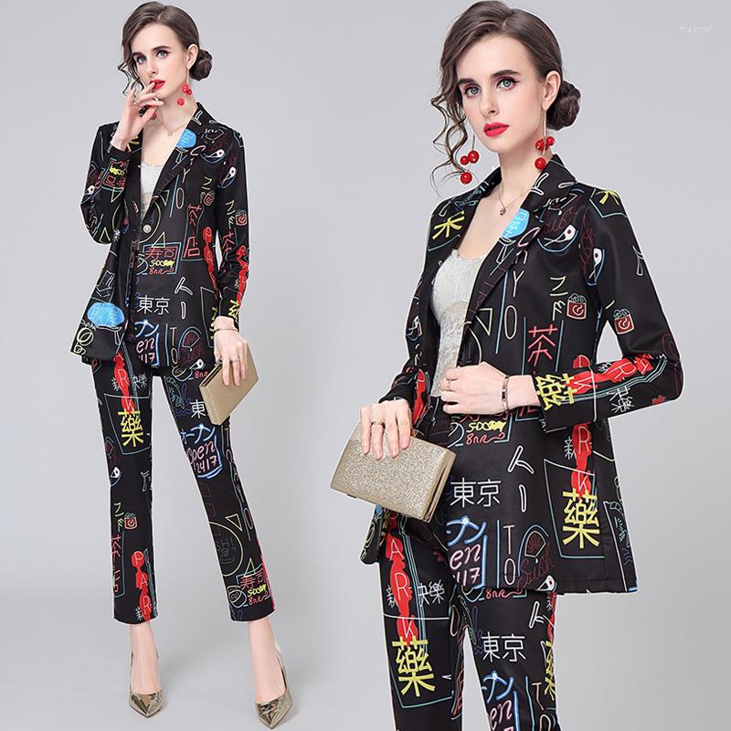 

Women's Two Piece Pants Printed Spot Will Fall On The Graffiti Fashion Temperament Light Ripe Wind Suit Jackets And Feet, Picture shown