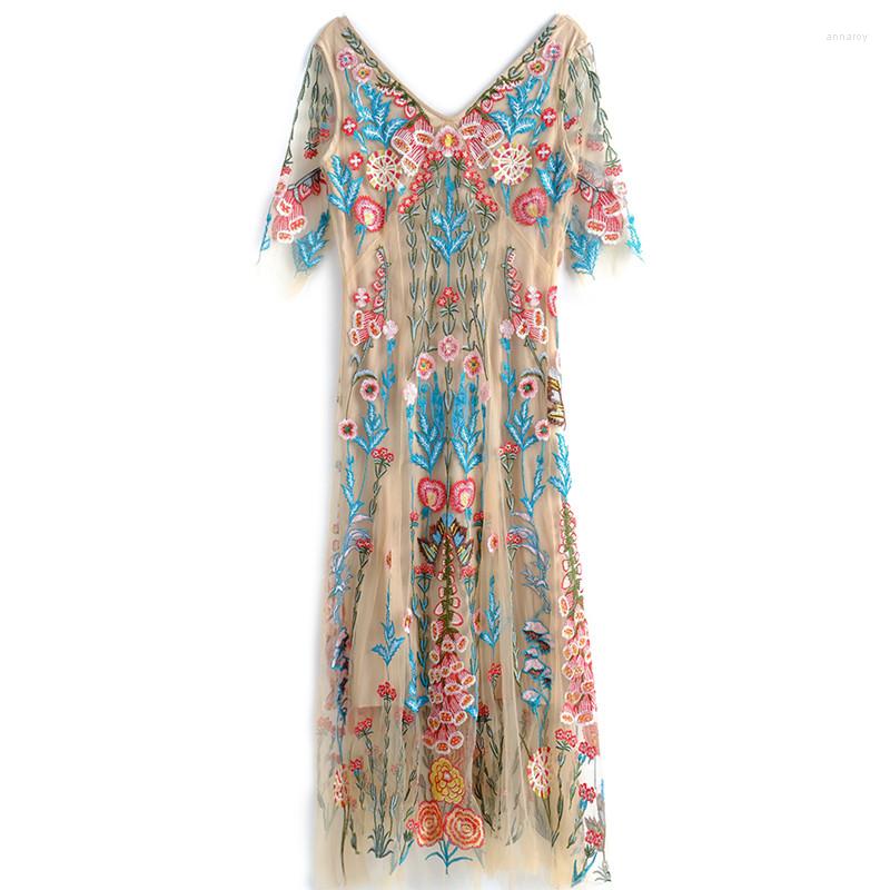 

Casual Dresses High Quality Floral Embroidery Mesh Long Maxi Dress Woman V-neck Half Sleeve Waist Summe Vintage Party, Picture color