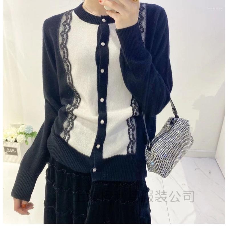 

Women's Knits Autumn And Winter 2022 Style Small Fragrance Temperament Lace Edge Color Matching Cashmere Cardigan Knitted Jacket Woman, Black