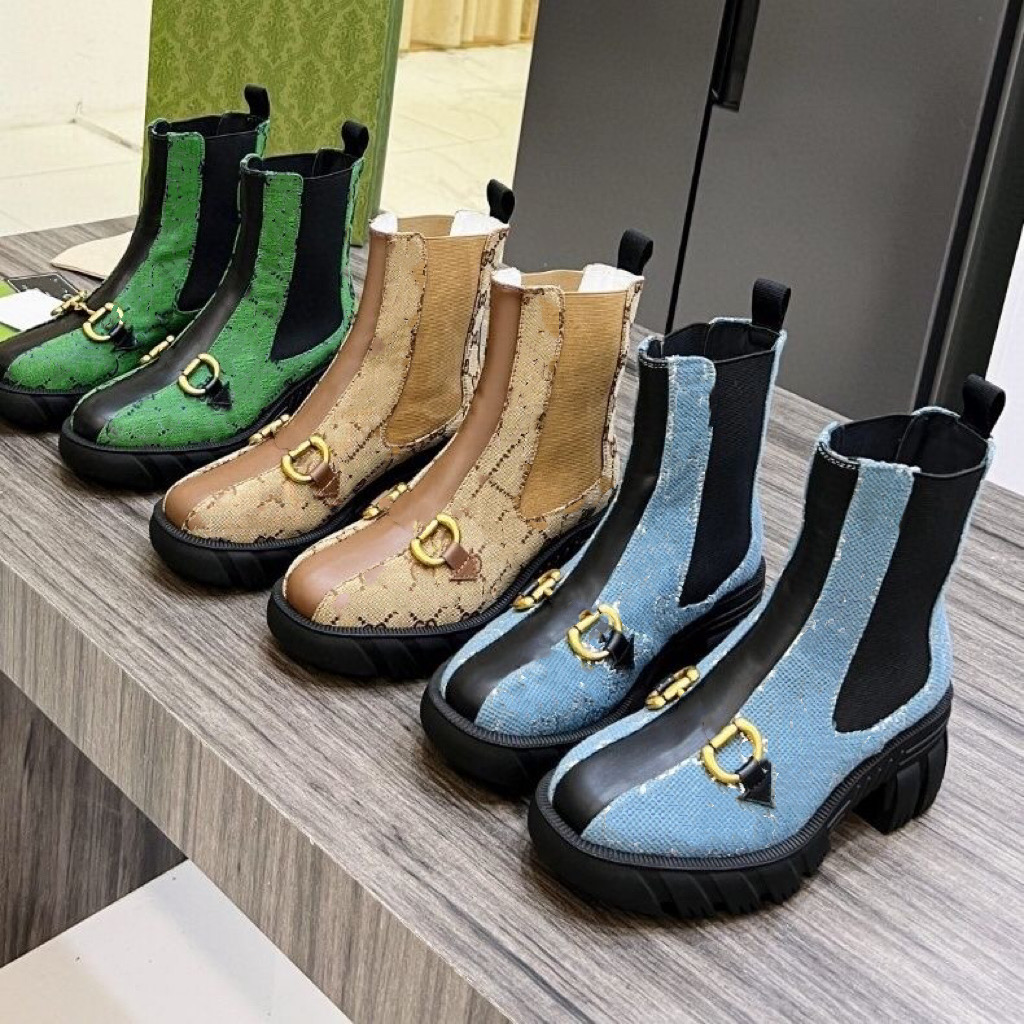 

2022 New Boots Designer Women's Autumn and Winter Short Boots Show Slim Saddle Mouth, Box