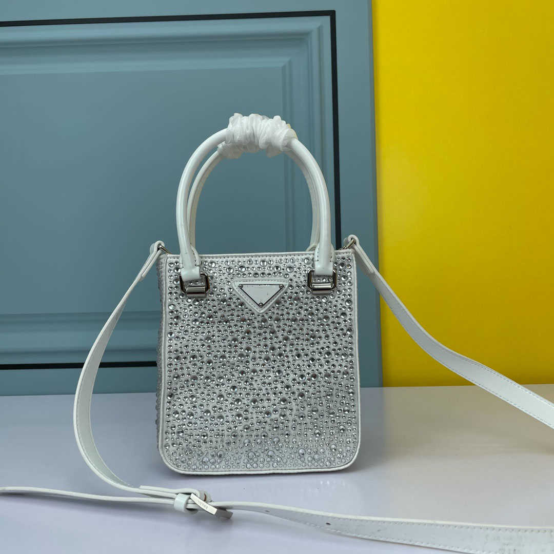 

Top Quality Ladies Handbag designer purse luxury Messenger bag inner compartment leather fashion classic size 16-5-18cm 2022, 00