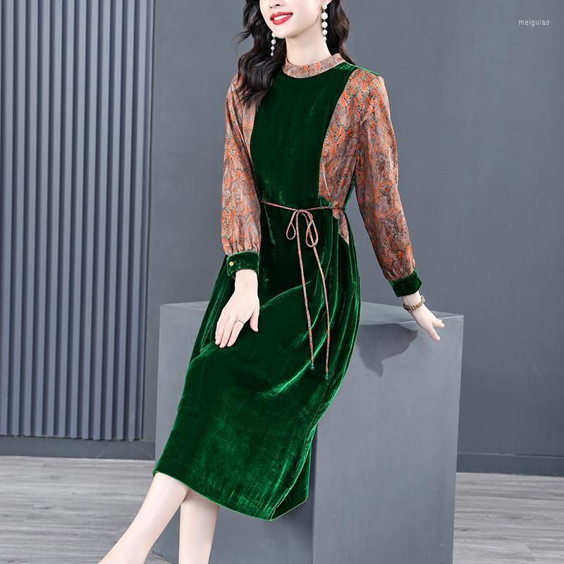 

Casual Dresses Solid Black Woman Velvet Dress Winter Stand Collar Ladies A-Line Thick Slim Knee Women Office Lady, Picture shown