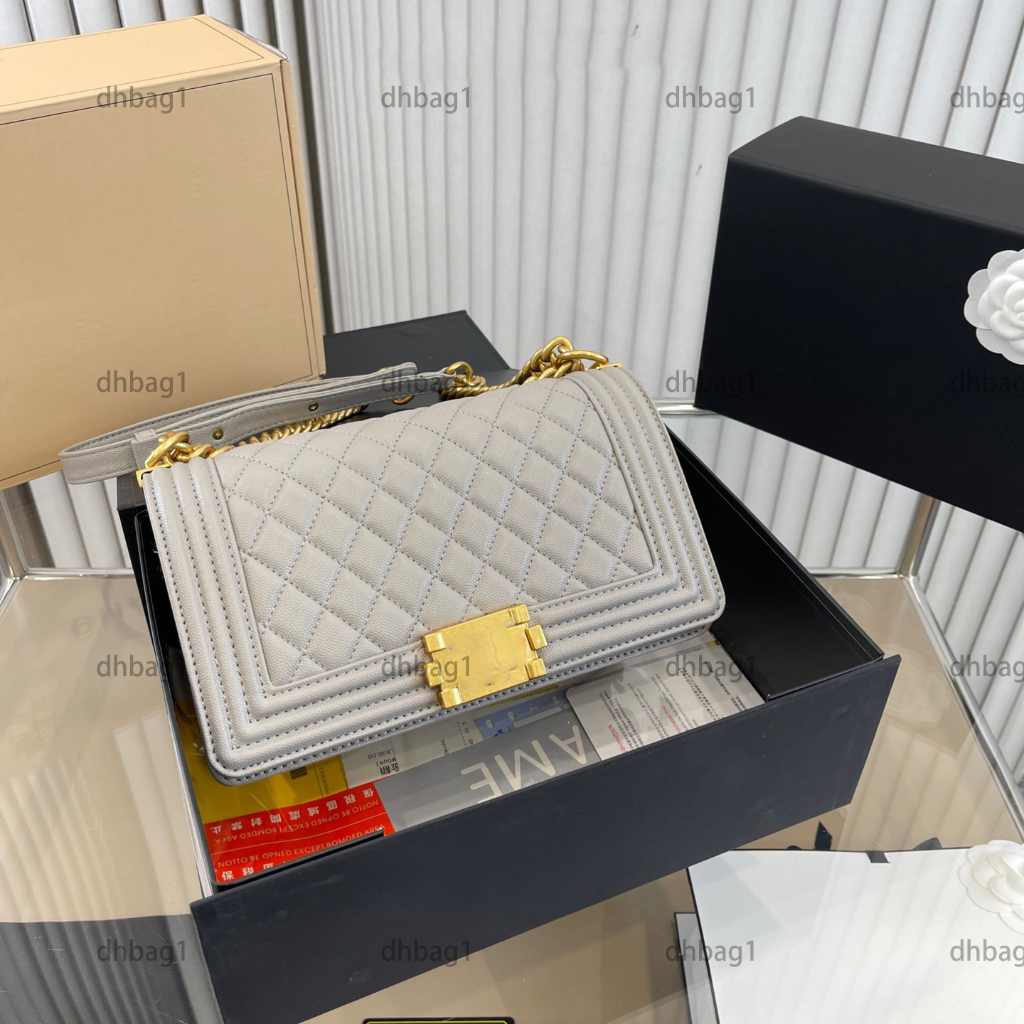 

Women Artwork Designer Bags Caviar grain Classic Gold Buckled Chain Diamond Clamshell Do Old Restoring Ancient Ways One-Shoulder Crossbody Handbags 24.5cm, Dark grey