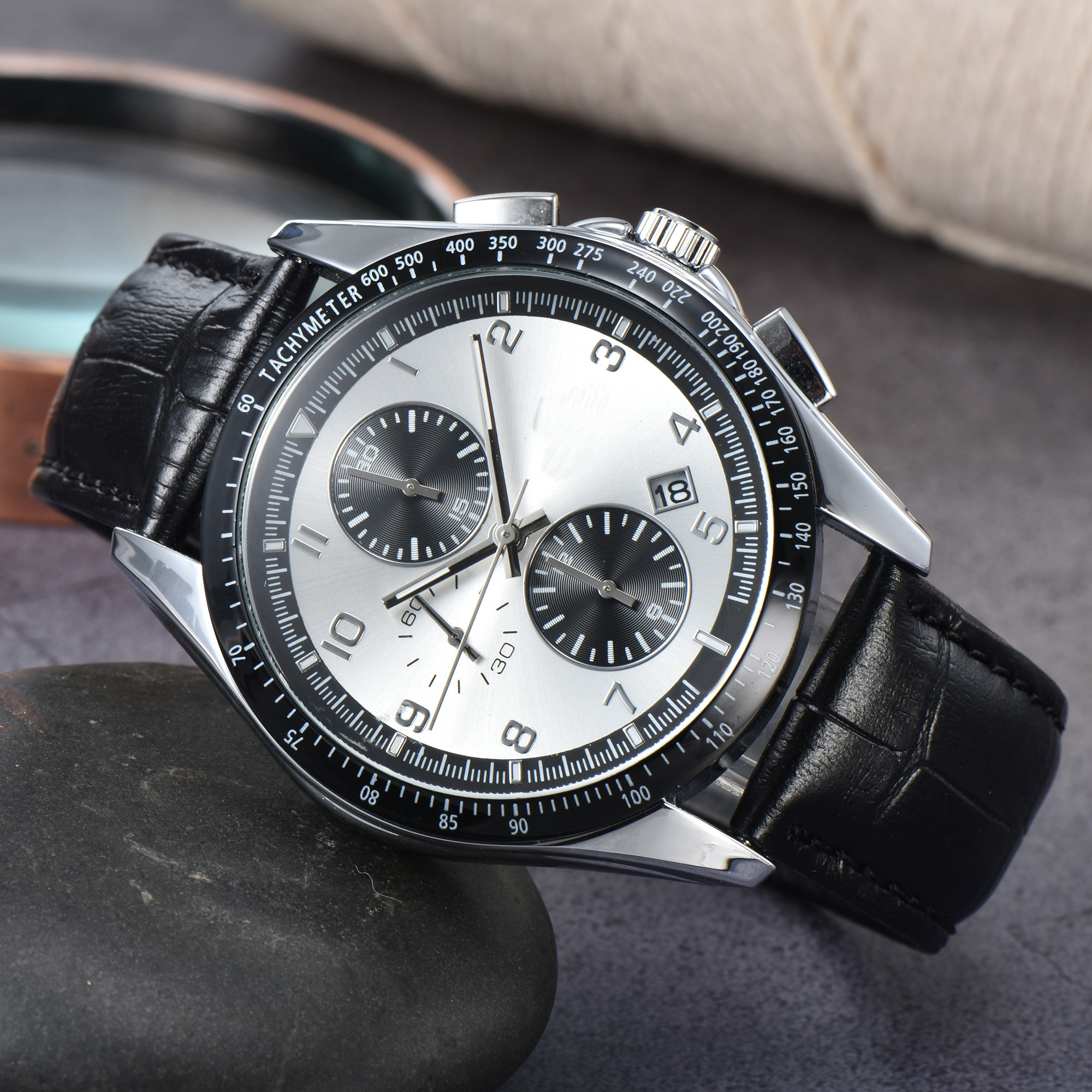 

Fashion Silver Gold Men s ap rado Watches Stainless Steel Material Quartz bentley Watch fff02