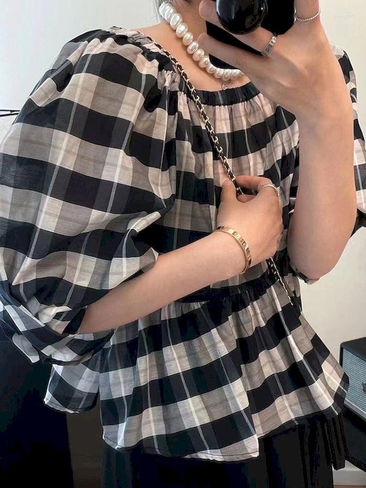 

Women's Blouses IYunDo Ladies Shirts Plaid Blouse O-Neck Puff Sleeves Loose Women Tops Korean Fashion Summer Streetwears Female Clothes