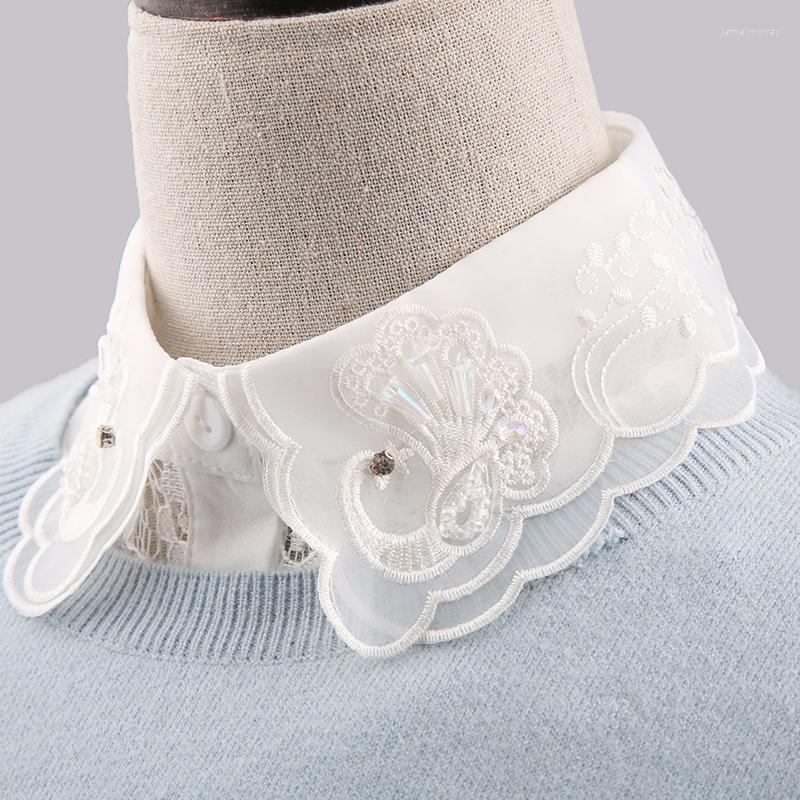 

Bow Ties Sitonjwly Women Sweater Lapel Fake False Collar Embroidered Lace Half Shirt Tie Detachable Collars Button Blouse Tops Decor