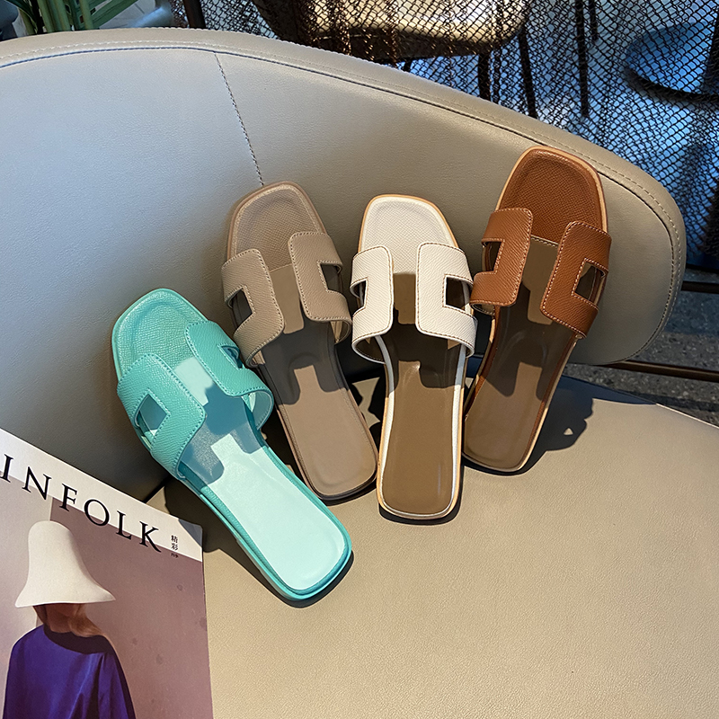 

Beach Slippers Classic flat Women's slippers Summer Lady Designer slippers Leather Hotel bathroom stylish sandals large 35-42, 7#