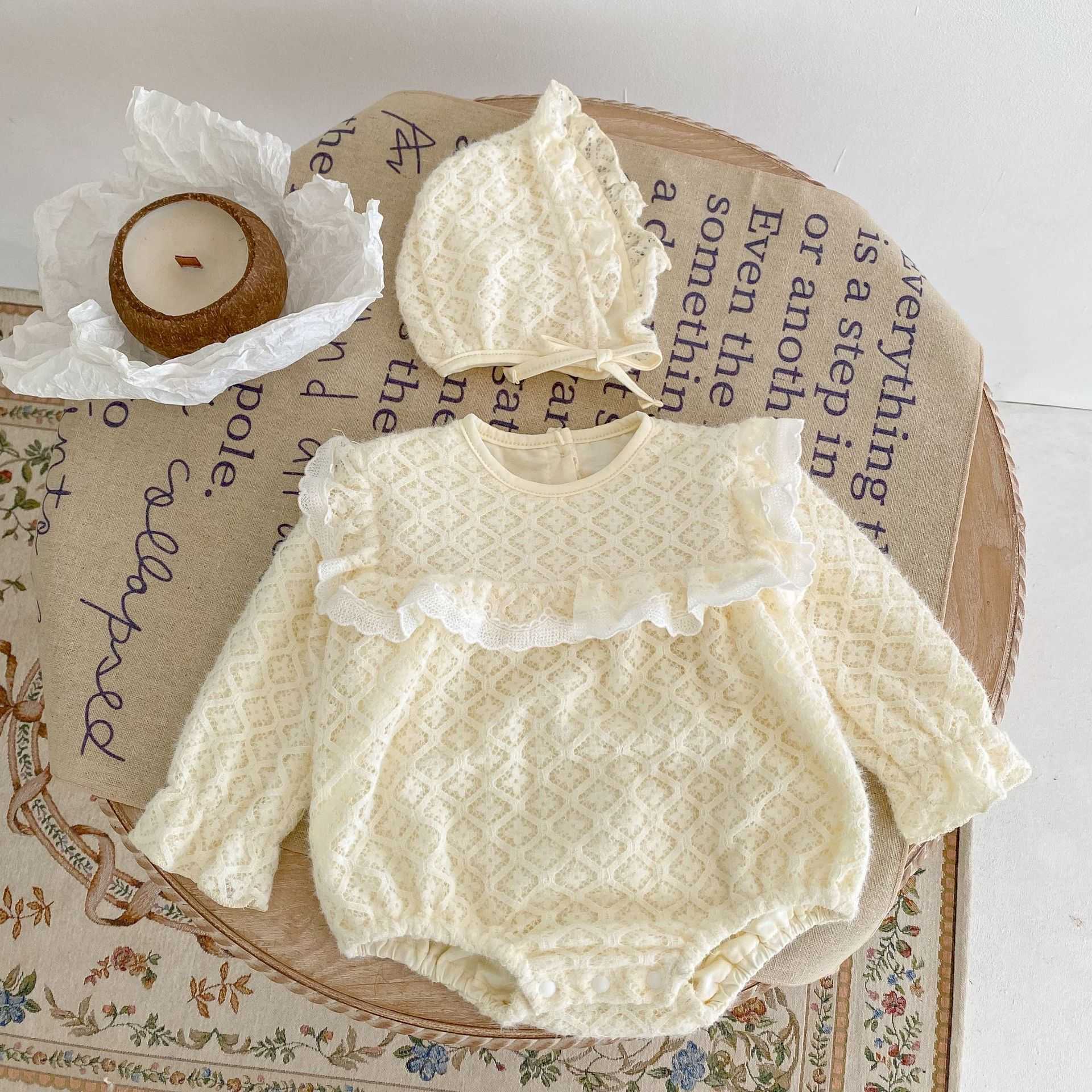 

Rompers Cute Baby Girl Solid Fashion Plaid Long Sleeves Bodysuit Autumn Flower Dimensional Cotton Princess Jumpsuit Girls Outfits J220922, Apricot.