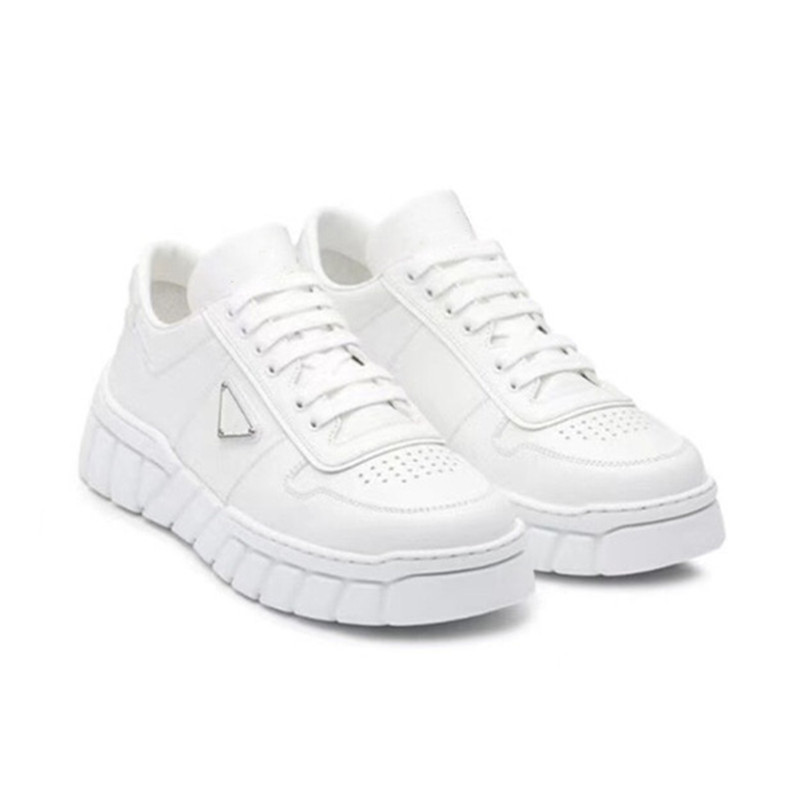

Thick Soled Casual Sneakers Color Blocking Small White Shoes Low top Skateboard Shoe Size 38-45