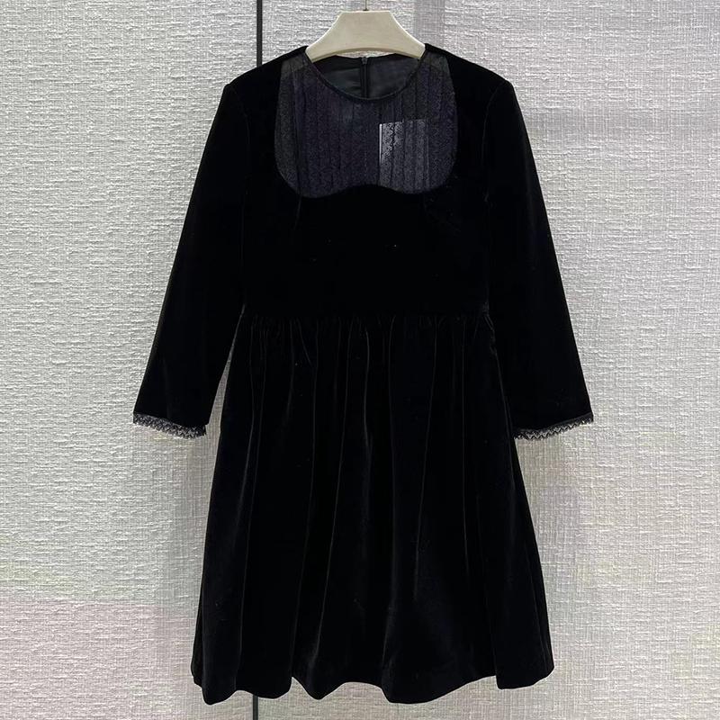 

Casual Dresses Fashion Black Velvet Fabric Flare Mini Dress For Women High Quality Chest Lace Three Quarter Sleeve Tight Waist Minidress, Picture shown