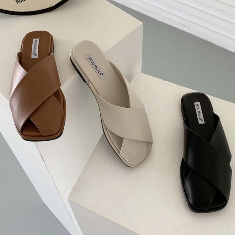 

Slippers Summer Women Fashion Mules Designer Weave Shoes Female Slip On Sandals Casual Outdoor Slides Ladies Flats Flip Flops, Black