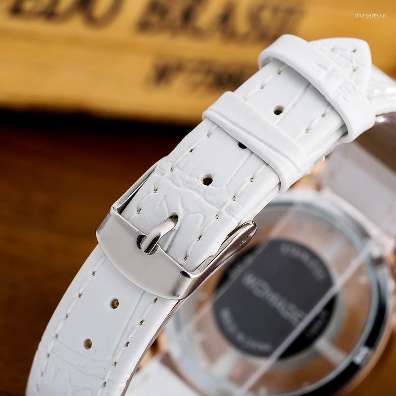 

Wristwatches 2022 Korean Version Of Harajuku Style Pu Fashion Foreign Trade Watch Creative Three-Dimensional Hollow Nail Rose Gold Men, White