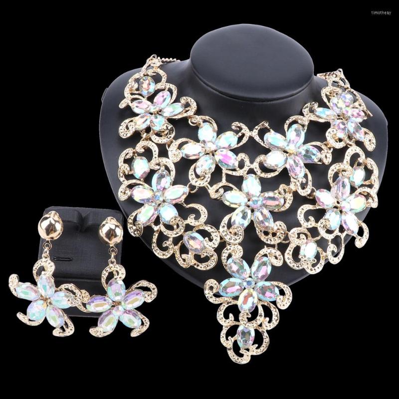 

Necklace Earrings Set Fashion Jewellery Luxury Gold-color Romantic Austrian Crystal Flower Shape 1 Pair Jewelry, Picture shown