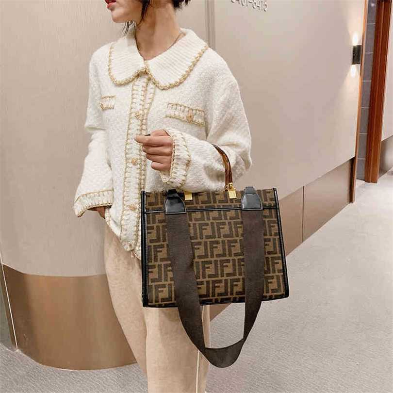 

70% OFF 2023 Designer bag Korean capacity one Printed Tote Shopping Messenger